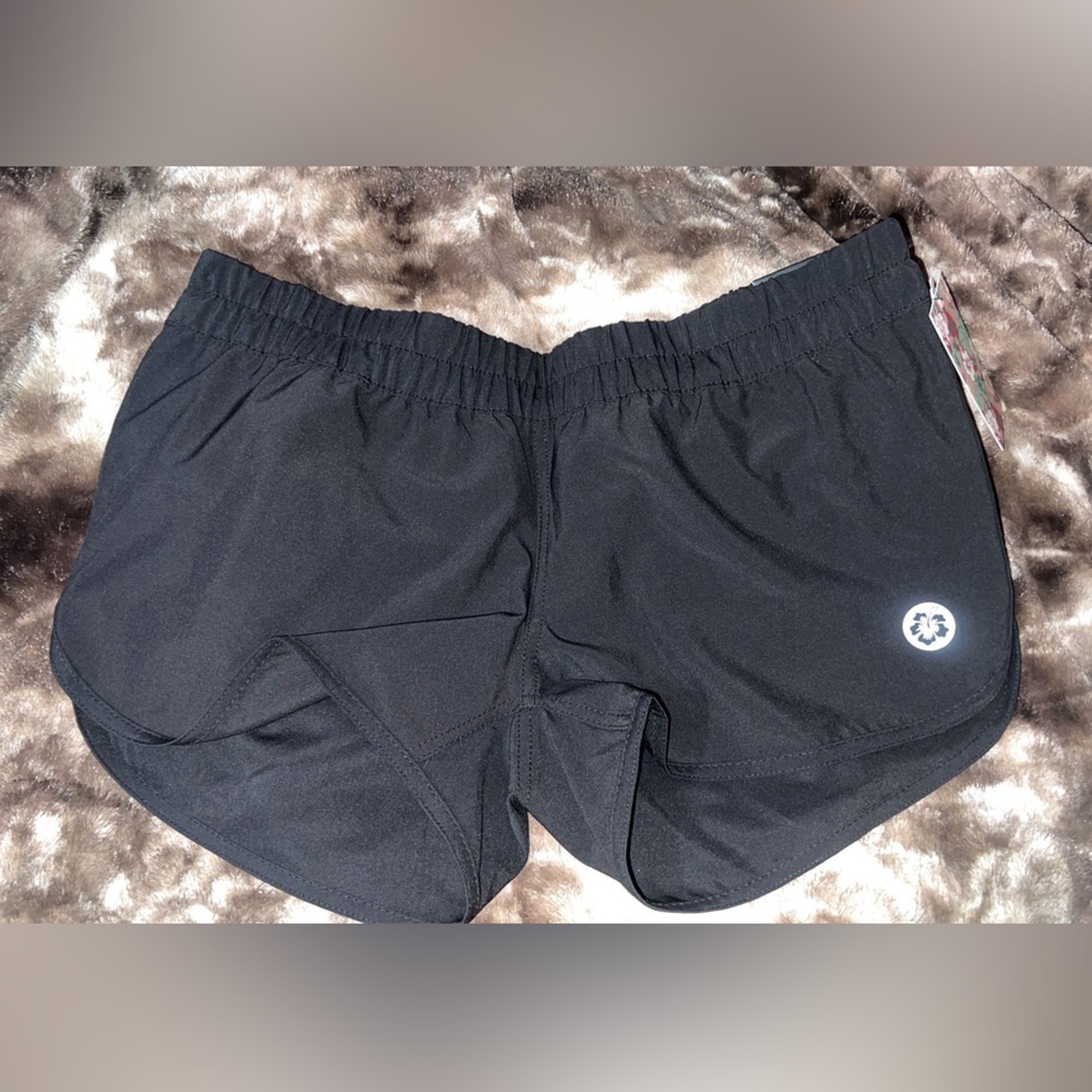 Athletic shorts